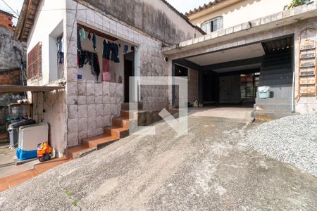 Casa à venda com 600m², 4 quartos e 3 vagas Casa à venda com 600m², 4 quartos e 3 vagasÁrea Externa