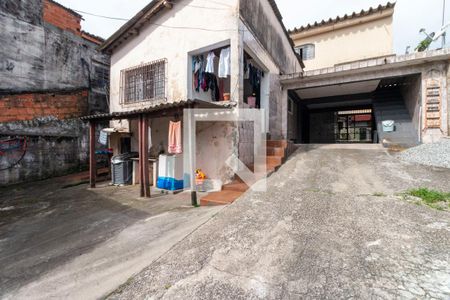 Casa à venda com 600m², 4 quartos e 3 vagas Casa à venda com 600m², 4 quartos e 3 vagasÁrea Externa