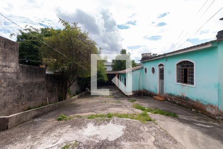 Casa à venda com 600m², 4 quartos e 3 vagas Casa à venda com 600m², 4 quartos e 3 vagasÁrea Externa