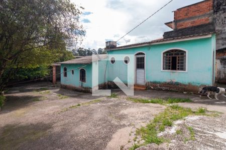 Casa à venda com 600m², 4 quartos e 3 vagas Casa à venda com 600m², 4 quartos e 3 vagasÁrea Externa