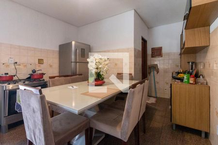 Cozinha de casa à venda com 4 quartos, 1000m² em Vila Taquari, São Paulo
