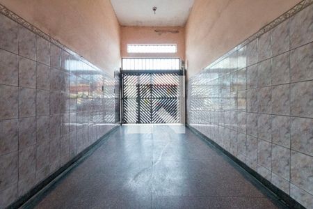 Casa à venda com 600m², 4 quartos e 3 vagas Casa à venda com 600m², 4 quartos e 3 vagasGaragem