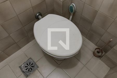 Apartamento à venda com 82m², 2 quartos e sem vagaBanheiro de Serviço