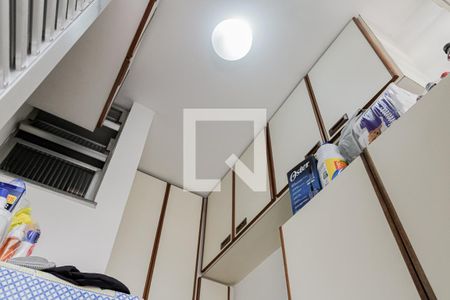 Apartamento à venda com 82m², 2 quartos e sem vagaQuarto de Serviço