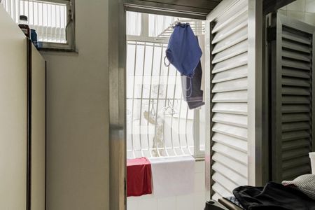 Apartamento à venda com 82m², 2 quartos e sem vagaQuarto de Serviço