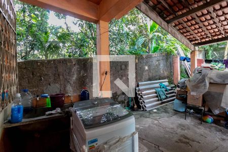 Casa à venda com 360m², 3 quartos e 3 vagasÁrea de Serviço