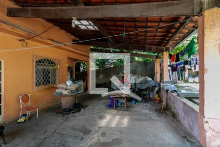 Casa à venda com 360m², 3 quartos e 3 vagasÁrea de Serviço