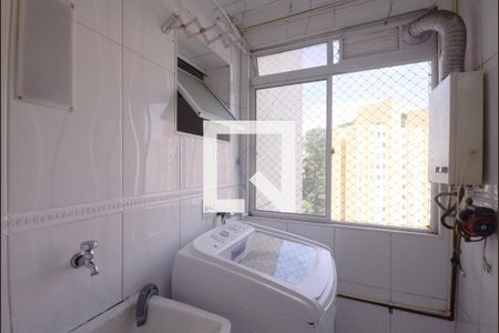 Apartamento para alugar com 67m², 3 quartos e 1 vagaÁrea de Serviço