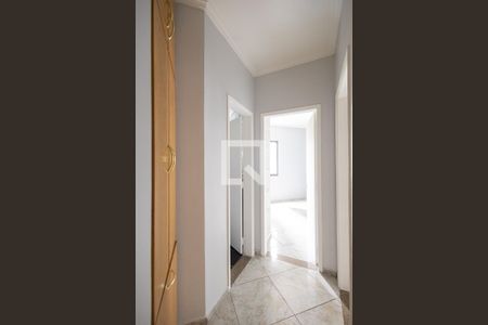 Corredor de apartamento à venda com 3 quartos, 70m² em Vila Gomes Cardim, São Paulo