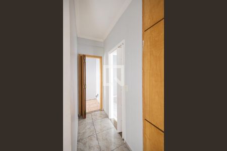 Corredor de apartamento à venda com 3 quartos, 70m² em Vila Gomes Cardim, São Paulo