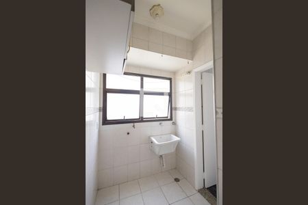 Apartamento à venda com 70m², 3 quartos e 1 vagaÁrea de Serviço