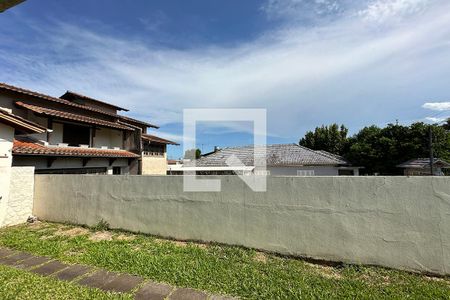 Casa à venda com 140m², 3 quartos e 2 vagasQuarto 2 - Vista