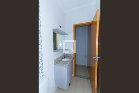 Apartamento para alugar com 60m², 2 quartos e sem vaga Apartamento para alugar com 60m², 2 quartos e sem vagaBanheiro 2