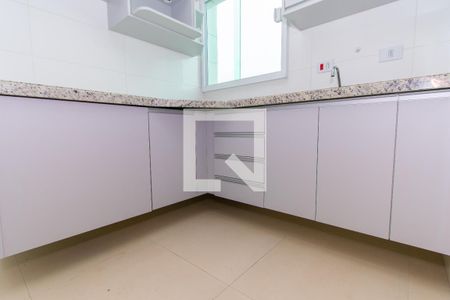 Apartamento para alugar com 60m², 2 quartos e sem vaga Apartamento para alugar com 60m², 2 quartos e sem vagaCozinha - Armários