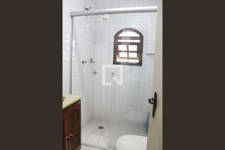 Casa à venda com 150m², 3 quartos e 2 vagasBanheiro