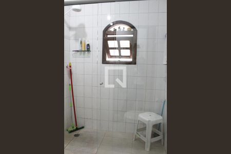 Casa à venda com 150m², 3 quartos e 2 vagasBanheiro da Suíte 1
