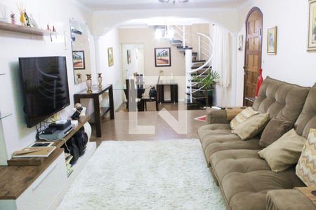 Sala de casa à venda com 3 quartos, 150m² em Vila Regina, São Paulo