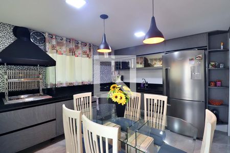 Apartamento para alugar com 125m², 2 quartos e 2 vagasCozinha