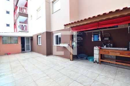 Apartamento para alugar com 125m², 2 quartos e 2 vagasQuintal