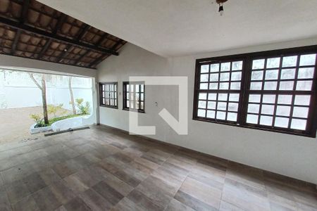 Casa à venda com 450m², 4 quartos e 2 vagasÁrea da churrasqueira