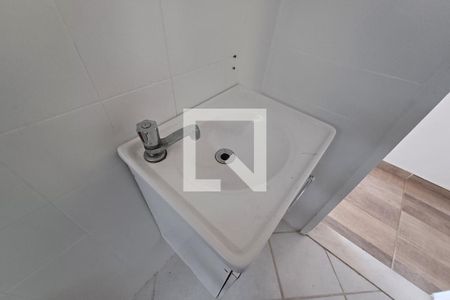 Casa à venda com 450m², 4 quartos e 2 vagasEdícula - banheiro