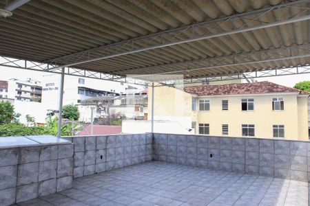 Casa para alugar com 200m², 4 quartos e 1 vaga Casa para alugar com 200m², 4 quartos e 1 vagaTerraço (3º andar)