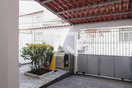 Casa para alugar com 200m², 4 quartos e 1 vaga Casa para alugar com 200m², 4 quartos e 1 vagaGaragem (1º andar)