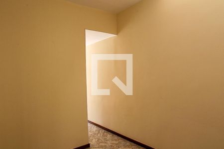 Casa para alugar com 200m², 4 quartos e 1 vaga Casa para alugar com 200m², 4 quartos e 1 vagaHall dos Quartos (2º andar)