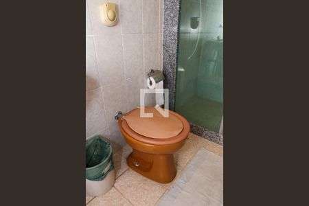 Casa para alugar com 200m², 4 quartos e 1 vaga Casa para alugar com 200m², 4 quartos e 1 vagaBanheiro da Varanda Gourmet (3º andar)