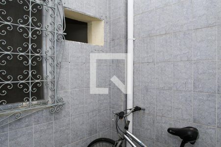 Casa para alugar com 200m², 4 quartos e 1 vaga Casa para alugar com 200m², 4 quartos e 1 vagaQuintal (1º andar)