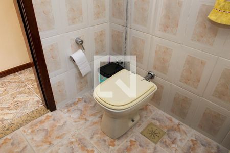 Casa para alugar com 200m², 4 quartos e 1 vaga Casa para alugar com 200m², 4 quartos e 1 vagaBanheiro 2 (2º andar)