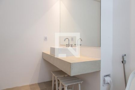 Apartamento para alugar com 150m², 4 quartos e 1 vagaBanheiro - Suíte 2