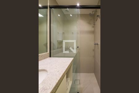 Banheiro de apartamento para alugar com 1 quarto, 25m² em Centro Histórico, Porto Alegre