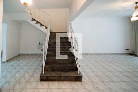 Sala de casa à venda com 3 quartos, 245m² em Parque Colonial, São Paulo