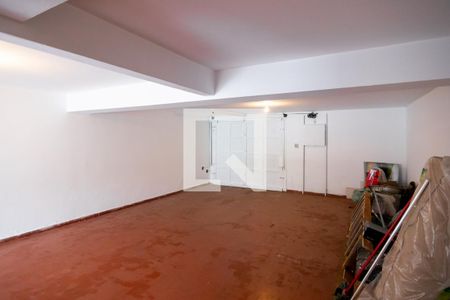 Casa à venda com 245m², 3 quartos e 2 vagas Casa à venda com 245m², 3 quartos e 2 vagasGaragem