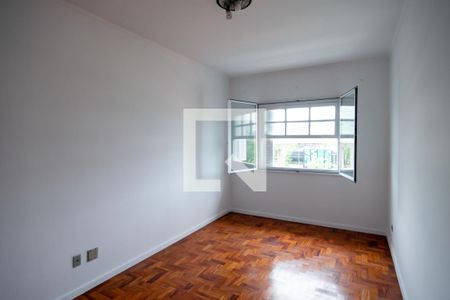 Casa à venda com 245m², 3 quartos e 2 vagas Casa à venda com 245m², 3 quartos e 2 vagasQuarto 2