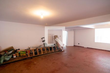 Casa à venda com 245m², 3 quartos e 2 vagas Casa à venda com 245m², 3 quartos e 2 vagasGaragem