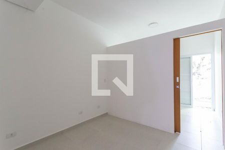 Cozinha/Sala de kitnet/studio para alugar com 1 quarto, 31m² em Jardim Sabara, São Paulo