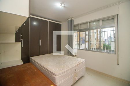 Quarto 2 de apartamento para alugar com 2 quartos, 70m² em Petrópolis, Porto Alegre