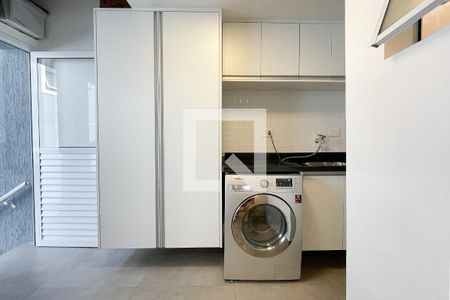 Casa para alugar com 210m², 3 quartos e 3 vagas Casa para alugar com 210m², 3 quartos e 3 vagasÁrea de serviço