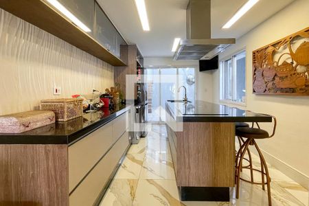 Casa para alugar com 210m², 3 quartos e 3 vagas Casa para alugar com 210m², 3 quartos e 3 vagasCozinha