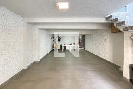 Casa para alugar com 210m², 3 quartos e 3 vagas Casa para alugar com 210m², 3 quartos e 3 vagasGaragem