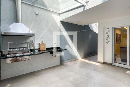 Casa para alugar com 210m², 3 quartos e 3 vagas Casa para alugar com 210m², 3 quartos e 3 vagasQuintal - churrasqueira