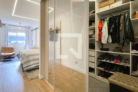 Casa para alugar com 210m², 3 quartos e 3 vagas Casa para alugar com 210m², 3 quartos e 3 vagasSuíte - closet