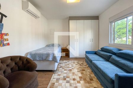 Casa para alugar com 210m², 3 quartos e 3 vagas Casa para alugar com 210m², 3 quartos e 3 vagasQuarto 1