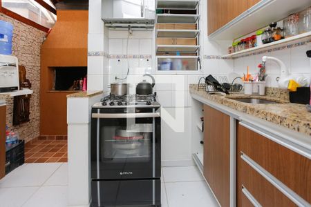 Cozinha de casa de condomínio à venda com 3 quartos, 97m² em Protásio Alves, Porto Alegre