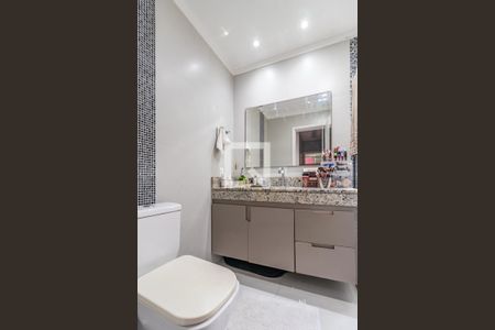 Apartamento à venda com 132m², 3 quartos e 2 vagasBanheiro da Suíte