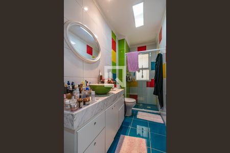 Apartamento à venda com 132m², 3 quartos e 2 vagasBanheiro Social