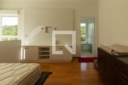 Casa para alugar com 620m², 5 quartos e 6 vagas Casa para alugar com 620m², 5 quartos e 6 vagasQuarto 3