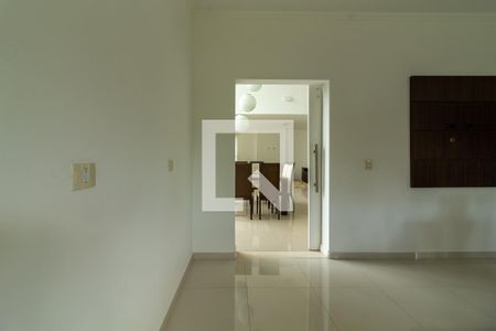 Casa para alugar com 620m², 5 quartos e 6 vagas Casa para alugar com 620m², 5 quartos e 6 vagasCozinha